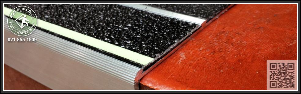 aluminum with double grit inlays and luminescent strip